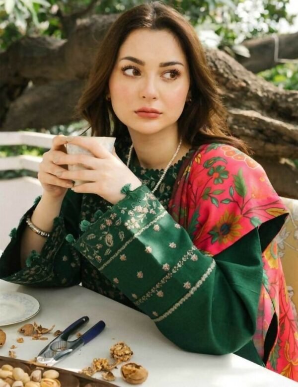 Article#9 3pcs Women's Unstitched Lawn Embroidered suit