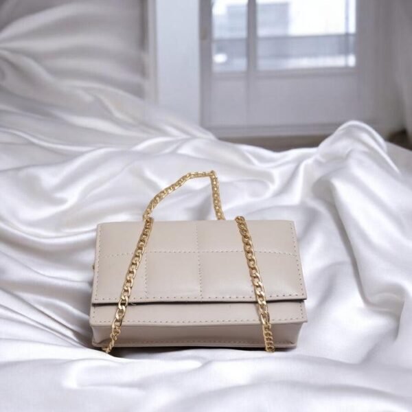 Girls stylish crossbody bag - Image 3