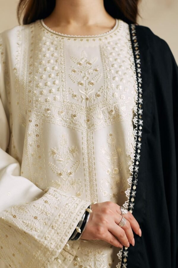 3pcs Women's White Unstitched Lawn Embroidered suit - Image 2